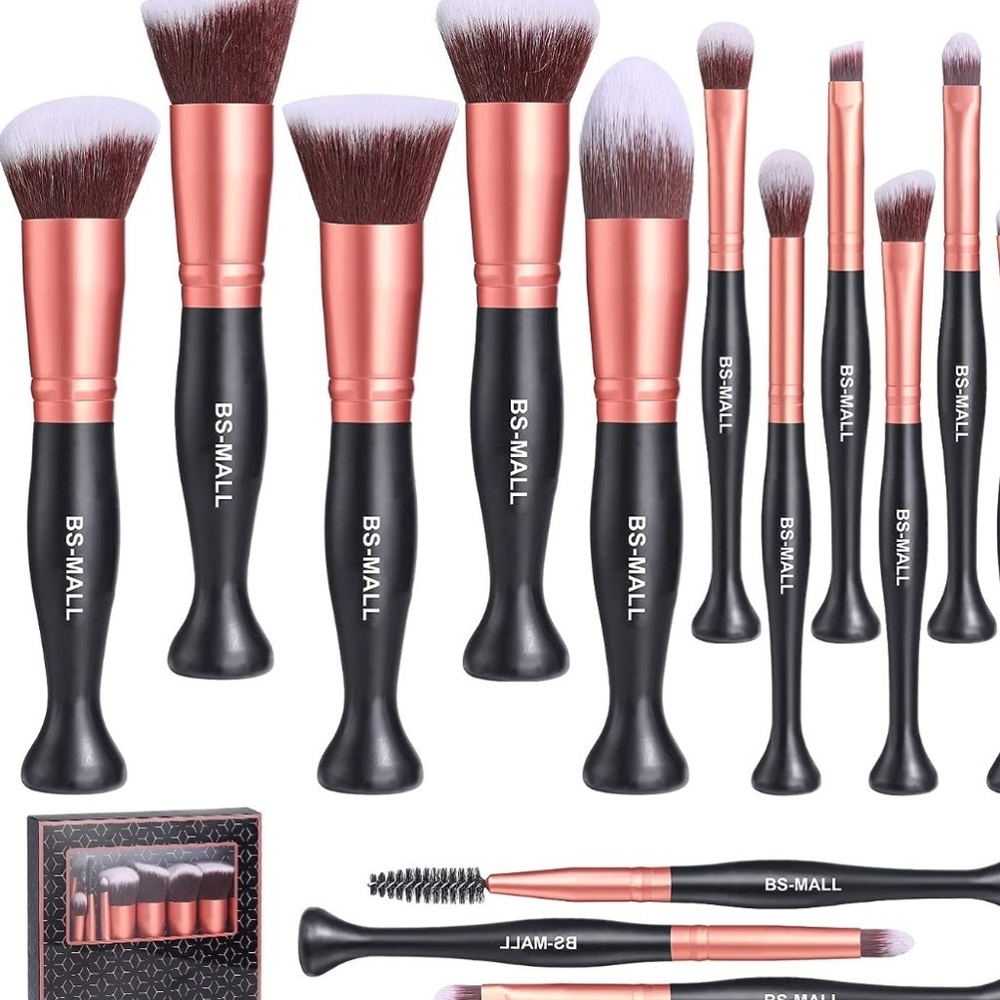 Make up brushes set